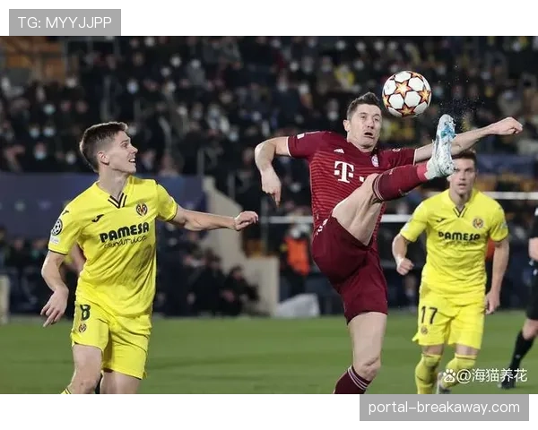 半场战报：马竞0-0赫罗纳，西蒙尼的极致防守与米歇尔的高位逼抢陷入僵局。